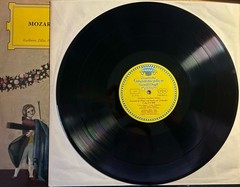Classic Music Vinyl Records – MOZART: Concerto For Flute, Harp And Orchestra DG