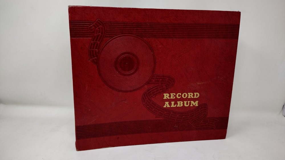 Lot of 10 78 RPM In Album
