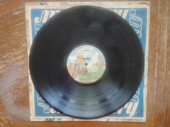 RUSH DEBUT ALBUM ORIGINAL 1974. PLAY TESTED NO SKIPS. TAPE REPAIR INNER SLEEVE.