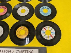 FOR DECOR LOT OF 12 PROMO LABEL 7″ 45 RECORDS Argo 123 Roulette Decca Rust RCA