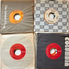 Lot of 24 jazz Vinyl Records 45s Singles 1950s Pearl Bailey, Count Basie, etc