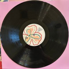 Olivia Dean – Messy | 2023 Debut LP | EMI Records | Ships Fast 2 U