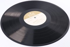 Schubert – Symphony No. 8 In B Minor And No. 3 In D Major – LP Hallmark HLG 506