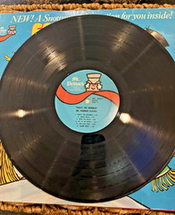 Frosty The Snowman Vintage LP Vinyl Album w Cardboard Snowman 3D Cutout Craft