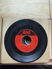 UNTESTED 1950’s Lot Of 20 – 45 RPM Records Without Picture Sleeve