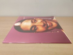 Olivia Dean – Messy Limited LP Purple Urban Outfitters