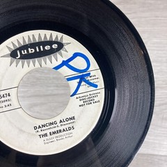 The Emeralds Wanna Make Him Mine / Dancing Alone 45 RPM 7” Vinyl Jubilee Promo