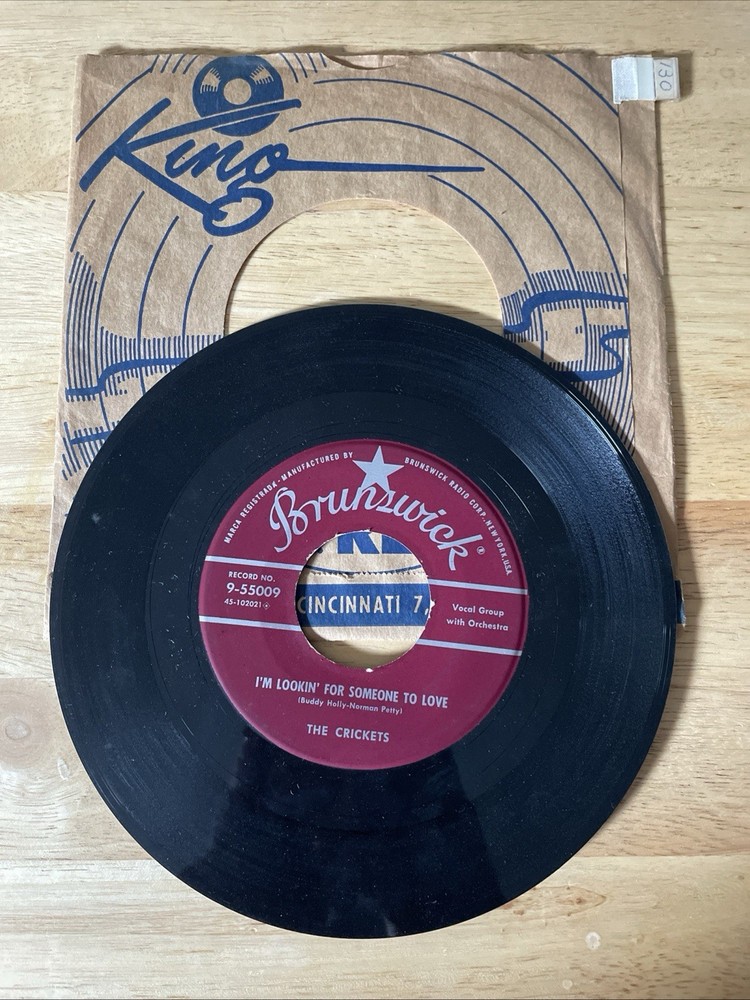The Crickets I’m Looking For Someone To Love / That’ll Be The Day That I Die 45
