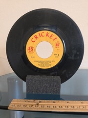 Cricket 45 RPM vinyl Frosty, The Snowman By Ken Jay And Little Christmas…