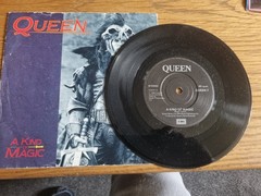 Queen – A Kind Of Magic 7″ Single 1986 Highlander EMI Records QUEEN 7