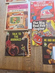 MIXED LOT of 12 Children’s 45rpm Vintage RECORDs SHOW N TELL & PETER PAN see PIC