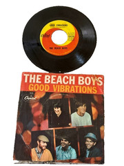Ultimate Beach Boys 45 RPM Collection. Picture Sleeves and 45s in one place!