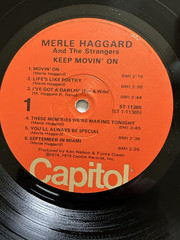 Merle Haggard-Keep Moving On,1975 LP Capitol ST-11365, VG++/VG++