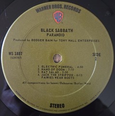 Black Sabbath ~ Paranoid ~ 1971 , LP Warner Bros. WS 1887, Terre Haute Press