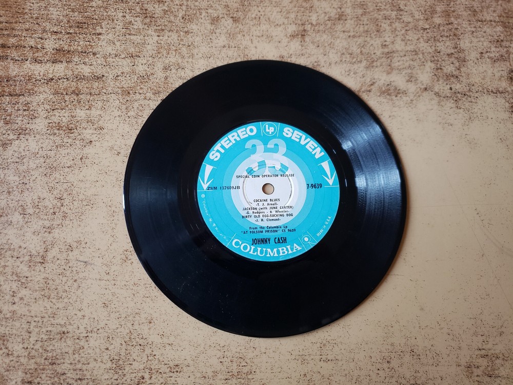 1960s GOOD- Johnny Cash – At Folsom Prison 6 TOP HITS 7-9639 SEE NOTES! 33