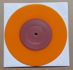 SIGNED SLEEVE Sienna Spiro – Die On This Hill Orange 7″ Vinyl New
