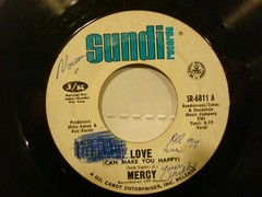 LOT OF 10 45 RPM ARTISTS OF THE 1960’S 4 Seasons, Americans, L. Gore, Hermits