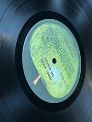THE BEATLES LP Vinyl Record ABBEY ROAD VG/VG+ SO-383