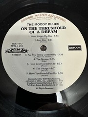 the moody blues on the threshold of a dream
