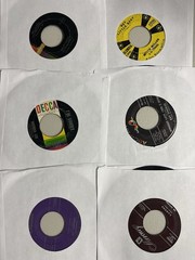 100 Random 7’ Records
