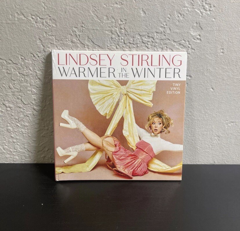 Lindsey Stirling & Sabrina Carpenter Warmer In The Winter (4″ Vinyl LTD) ✅🆕🎄