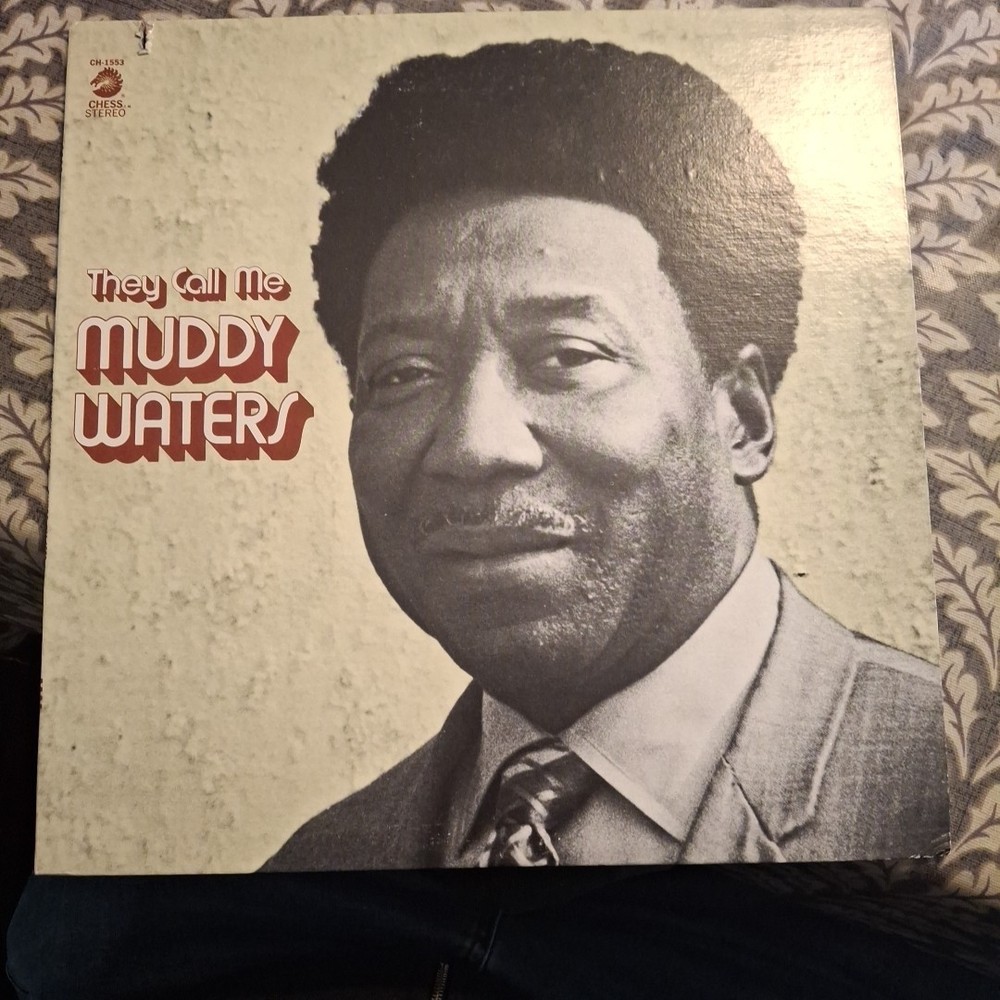MUDDY WATERS “THEY CALL ME MUDDY WATERS” REISSUE USA VINYL LP 1977 VG+/VG+