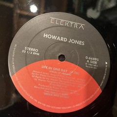 [ROCK/POP]~EXC 12″~HOWARD JONES~Life In One Day~[x3 Mixes]~{1985~ELEKTRA~Issue]