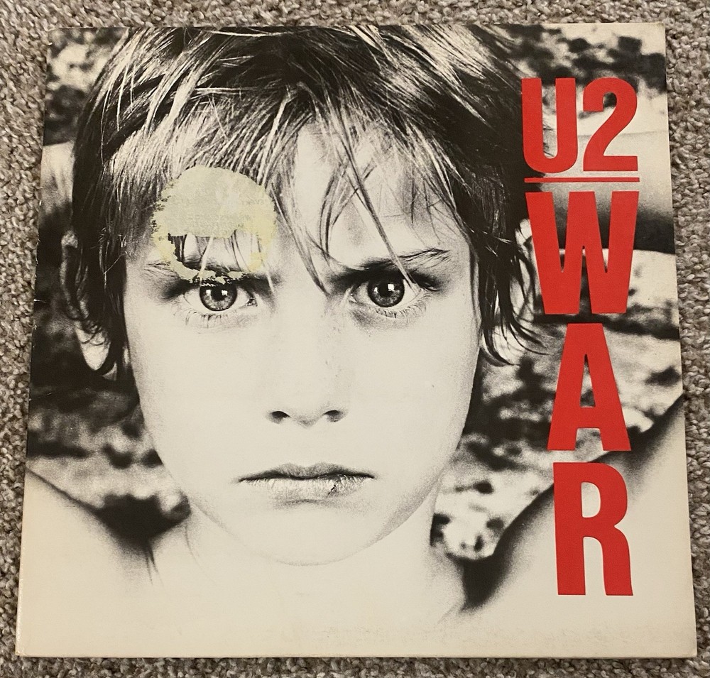 U2-War 12” LP on Island Rec 1st Press Gatefold +Free plastic slipcover