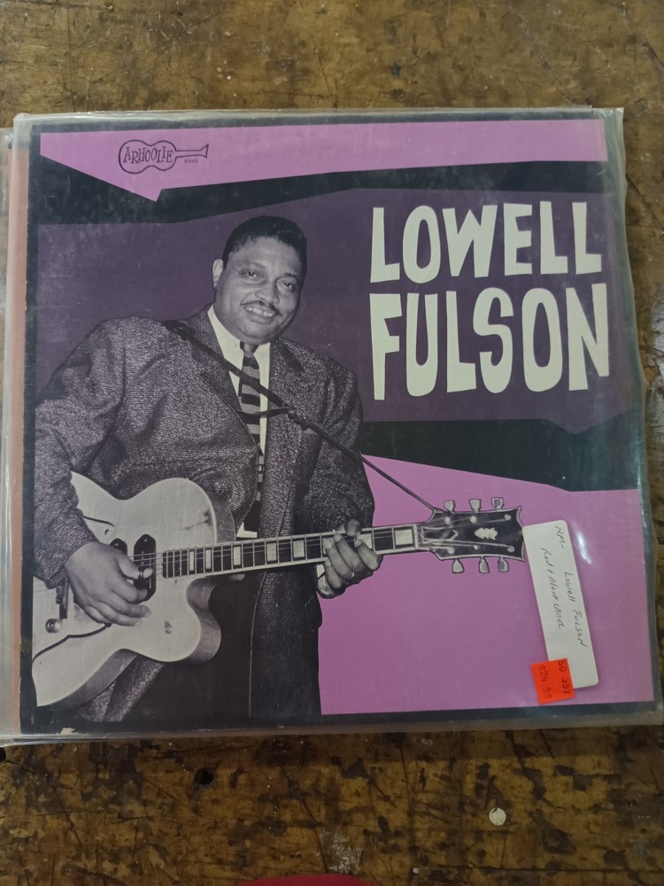 Lowell Fulson – (Same) – Arhoolie Records 1962, TEXAS BLUES LEGEND