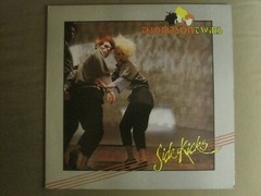 THOMPSON TWINS SIDE KICKS LP ORIG ’83 ARISTA AL-6607 NEW WAVE SYNTH POP GEM VG+