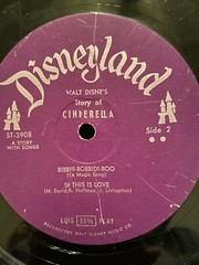 Disneyland Record Magic Mirror Walt Disney’s CINDERELLA Book & LP 1960