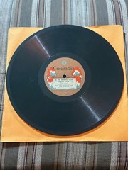 COLUMBIA Record 78 Rpm 87-D Billy Jones & Ernest Hare IT AINT GUNNA RAIN NO MO