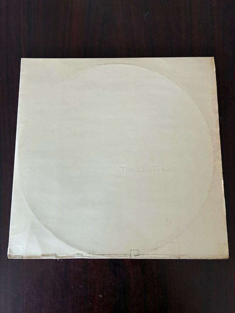 Rare Beatles White Album Green Apple Label Vinyl LP,2 Rec Set, Vintage 1968 7067