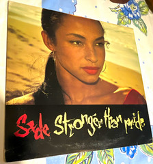 Sade Stronger Than Pride 12″ Black Vinyl LP Epic Records 1988 E/AL/BL 44210