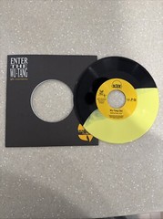 Wu-tang 45 Yellow Split Method Man Protect Ya Neck Wutang