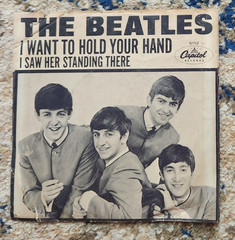 The Beatles I Want To Hold Your Hand Capitol 5112 45 RPM IAM Scranton PS VG