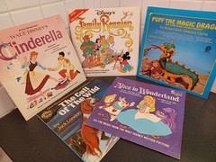 (5) VTG Record Vinyl Lot Disney Cinderella Alice Puff magic dragon private col.