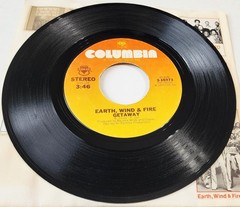 EARTH, WIND & FIRE – GETAWAY 7″ SINGLE 45 RPM 1976 (COLUMBIA) 3-10373 STEREO