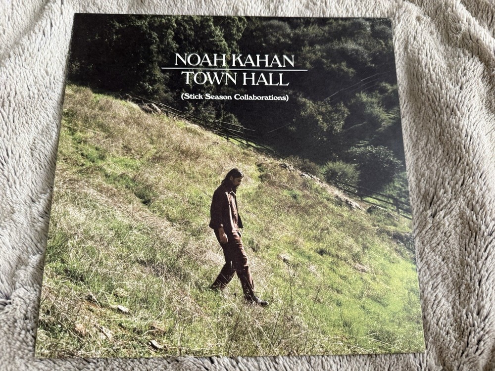 Noah Kahan – Town Hall (Stick Season Collaborations) Ltd RSD BF 2024 LP. Used