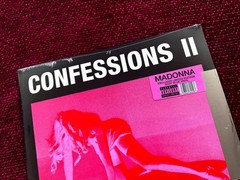 MADONNA CONFESSIONS RECORD TIKTOK PROMO BABY BLUE VINYL IN HAND LP SOLD OUT MINT