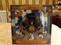 DIO SACRED HEART ORIGINAL VINYL RECORD 1985 STILL SEALED SAW CUT COVER