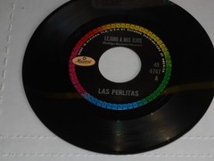 MUSART 4747 LATIN POP ROCK LAS PERLITAS PENITENCIA LEJANO A MIS OJOS