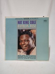 VINTAGE 1962 Nat King Cole “Ramblin’ Rose” LP – Capitol Records (ST-1793)