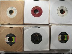 Record lot 45 rpm VG+/NM- 100+ vinyl w/ sleeves pop rock 50s/60s FREE SHIP 5M
