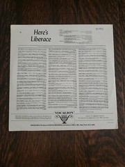 LIBERACE – HERE’S LIBERACE VOCALION VL 3821 – mono LP Record excellent EX
