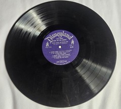 Walt Disney Presents Folk Songs from the Far Corners LP 1958 WDL-1006 33-1/3 RPM