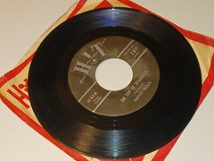 Harvey Frolic Ring Of Fire / On Top Of Spaghetti 45 7″ Hit 1963