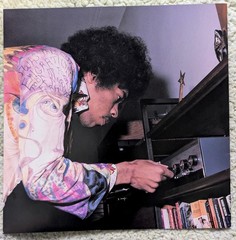 Jimi Hendrix ‘South Saturn Delta’ 2xLP, MINT ultrasonically cleaned vinyl