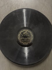 Lot of 7 1920s Victor 78rpm Records