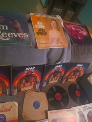 Old Vintage Records